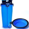 2 In 1 Voer En Drinkfles Voor Huisdieren Incl. Opvouwbare Siliconen Bakken (2 X 450ml) – Lekvrij – Robuust – Draagbaar – Voor Dagje Uit – Wandeling – Picknick – Camping – Weekendje Weg – Hond – Kat – Knaagdier -Huisdierbenodigdheden Winkel 1157x1200